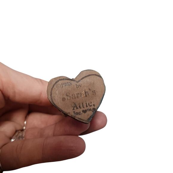 1986 Sarah's Attic Santas - Picture 9 of 12